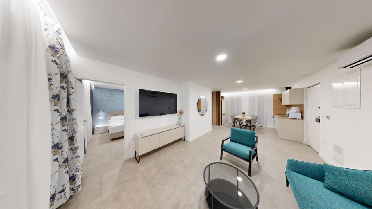 Calypso Residence Umag Extérieur photo
