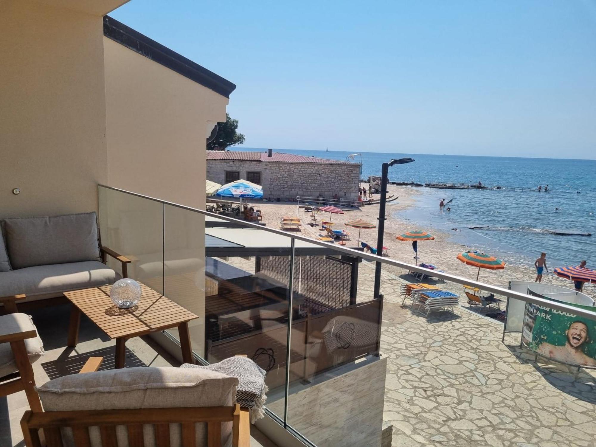 Calypso Residence Umag Extérieur photo