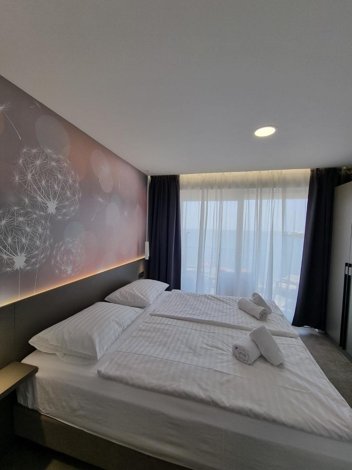 Calypso Residence Umag Extérieur photo